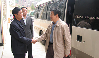 福建省委书记卢展工视察虹润集团